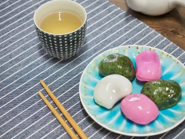 Kore yemeği Songpyeon, yarı moon şeklinde pirinç keki, Rüzgar tteok