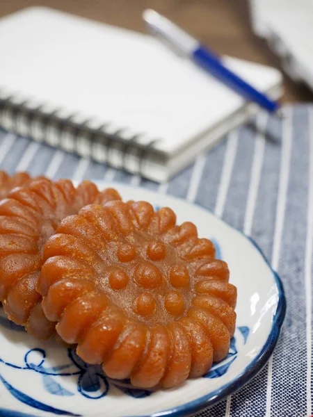 Korejské Tradiční Sladkosti Yakgwa Honey Cookie Laptop Zápisník Poznámka — Stock fotografie