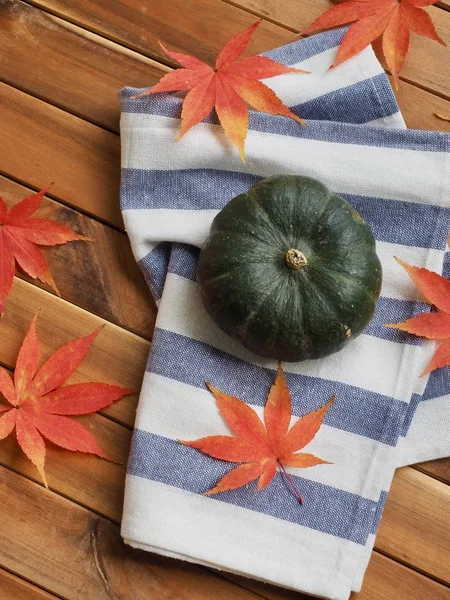 Korean Sweet Pumpkin Maple Leaf — Stock Photo, Image