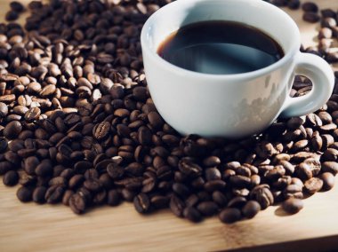 kahve ve kahve çekirdekleri