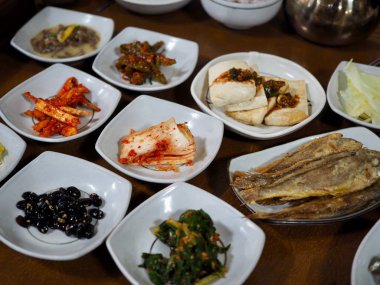 Kore geleneksel yan yemekler 