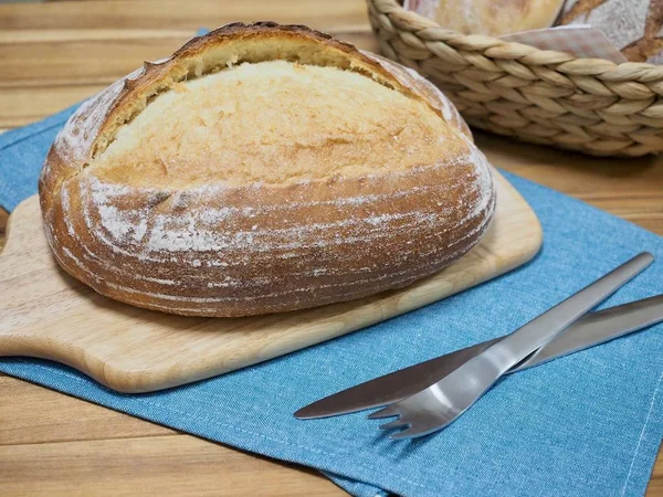 Razowego Chleba Pieczone Piekarniku — Zdjęcie stockowe