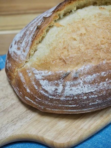 Razowego Chleba Pieczone Piekarniku — Zdjęcie stockowe
