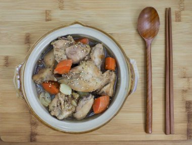 Kore yemeği haşlanmış tavuk, Jjimdak