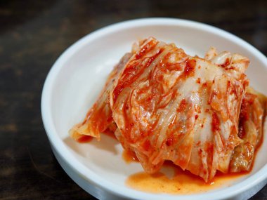 Kore yemeği taze kimchi