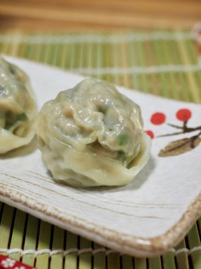 Asya yemekleri, Dim sum, Köfteler.