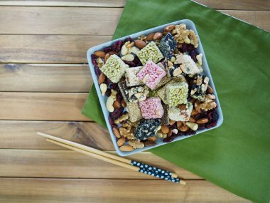 Kore geleneksel atıştırmalıkları Tatlı RicePuff, Gangjeong 