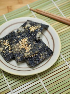 Kore yemeği laver kraker 