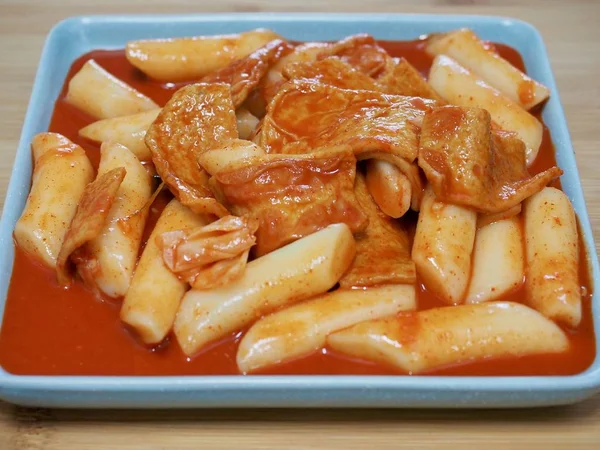 Kore yemekleri Kızarmış pirinç keki, Tteok-bokki