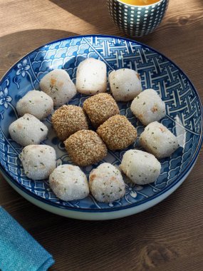  Asya gıda susam yapışkan pirinç kek ve pirinç ballcake 