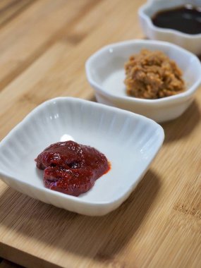 Korece sosu Soya Yapıştır, kırmızı biber macun, soya sosu