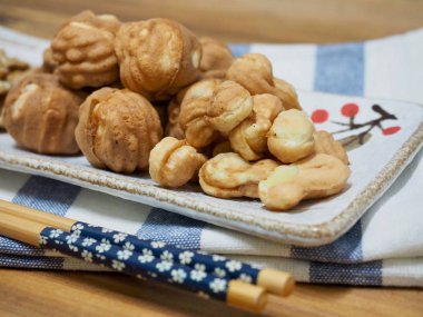 Kore yemeği ceviz tatlılar