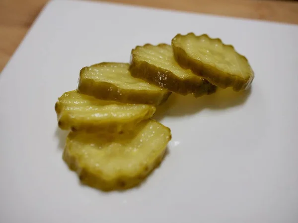 Gurka Pickles Och Picklad Rättika — Stockfoto