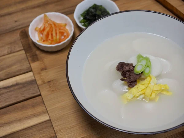 韓国料理お雑煮 Tteokguk Slicedrice Cakesoup — ストック写真