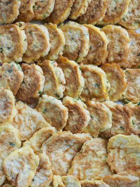 Korece tarzı gözleme, sebze, köfte