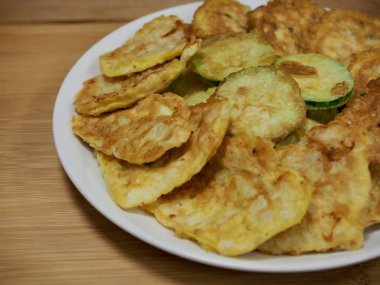 Kore yemeği modeum jeon, Karışık Meyveli krep, Korece tarzı köfte