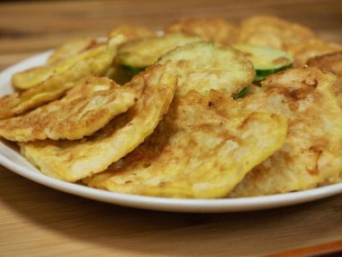 Kore yemeği modeum jeon, Karışık Meyveli krep, Korece tarzı köfte