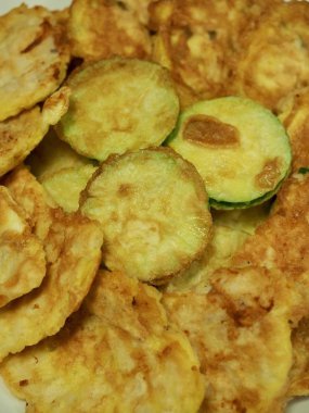 Kore yemeği modeum jeon, Karışık Meyveli krep, Korece tarzı köfte