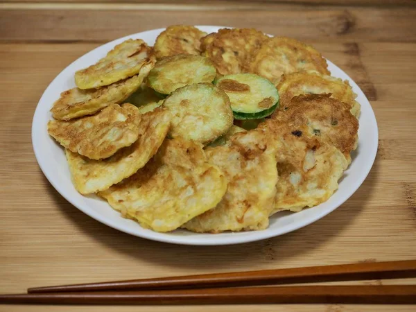 Kore yemeği modeum jeon, Karışık Meyveli krep, Korece tarzı köfte