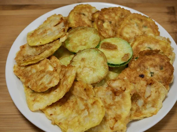 Kore yemeği modeum jeon, Karışık Meyveli krep, Korece tarzı köfte