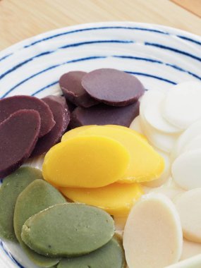 Kore Gıda, pirinç keki Bar beş renk