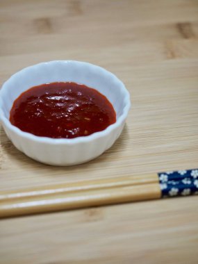 Kore Kaynakları sirkeli kırmızı biber ezmesi, Choseon gochujang