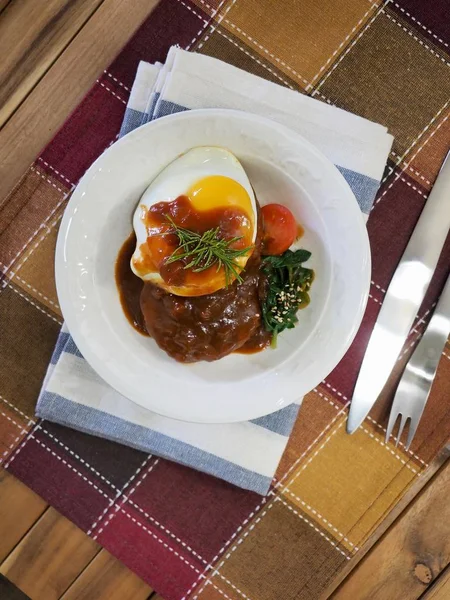 Japon tarzı hamburger biftek