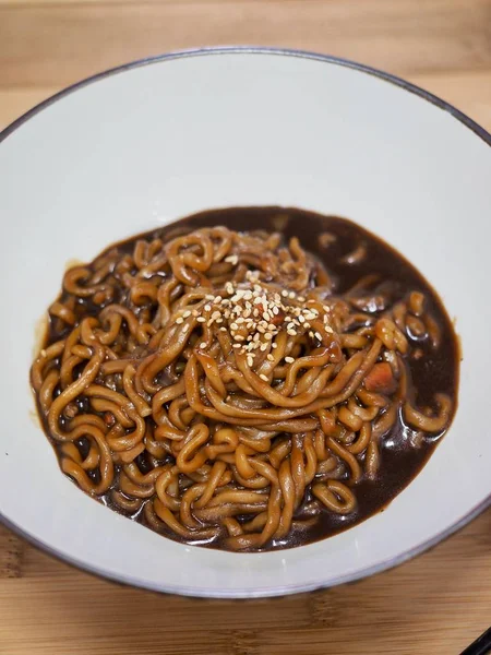 Comida Coreana Instant Jajangmyeon — Fotografia de Stock
