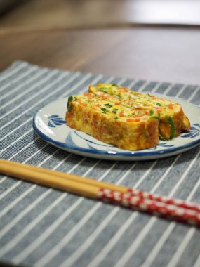 Asya yemeği Çin böreği, Tamago yaki