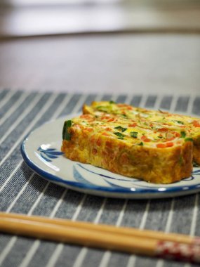 Asya yemeği Çin böreği, Tamago yaki