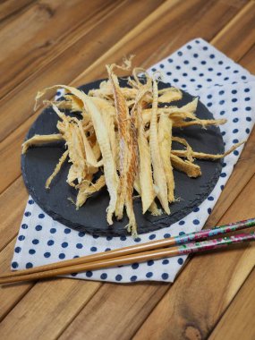 Kore yemeği malzemeler kurutulmuş balık