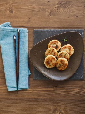 Korece tarzı gözleme, sebze, köfte