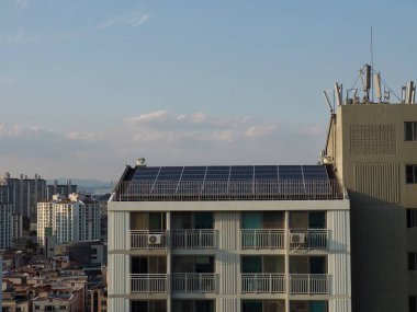 Güneş panelleri ile Güney Kore daire