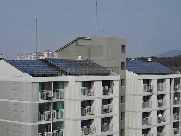 Wohnung Südkorea Mit Sonnenkollektoren — Stockfoto