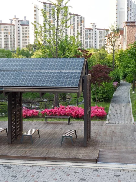 Instalações Descanso Equipadas Com Painéis Solares Coréia — Fotografia de Stock