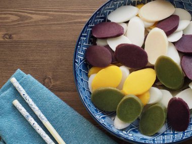 Kore Gıda, pirinç keki Bar beş renk