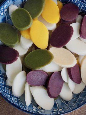 Kore Gıda, pirinç keki Bar beş renk