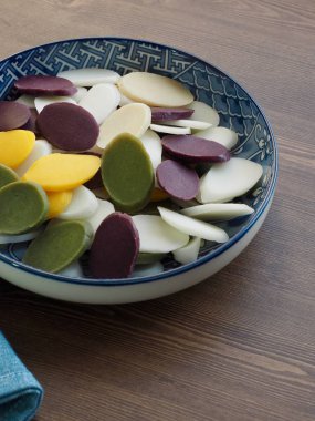 Kore Gıda, pirinç keki Bar beş renk