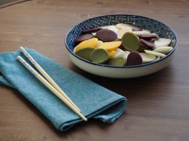 Kore Gıda, pirinç keki Bar beş renk