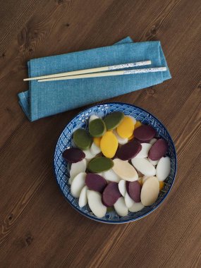 Kore Gıda, pirinç keki Bar beş renk