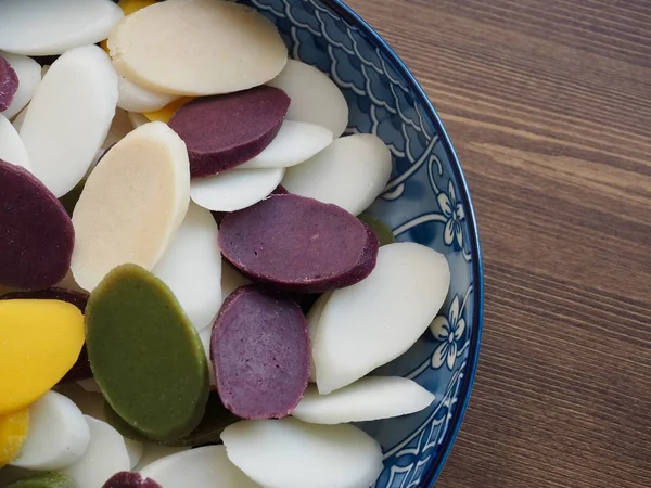 Kore Gıda, pirinç keki Bar beş renk