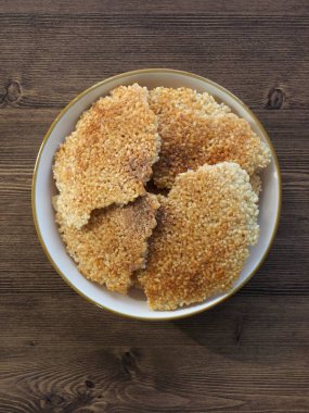 Kore yemeği Nurungji, çıtır pirinç kabuğu.