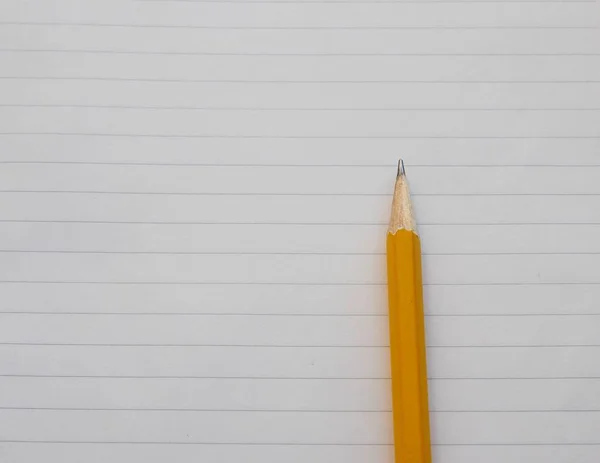 Weißes Notizbuch Und Bleistift — Stockfoto