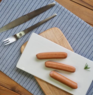 Asya tarzı sosis, domuz sosisi