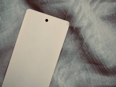 Pamuk lifi ve giyim etiketi