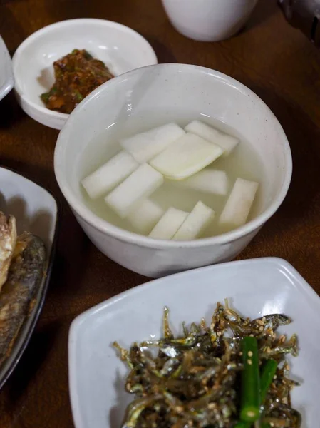 Comida Coreana Dongchimi Água Rabanete Kimchi — Fotografia de Stock