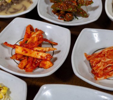  Kore yan yemekler bellflower kök, dorajimuchim