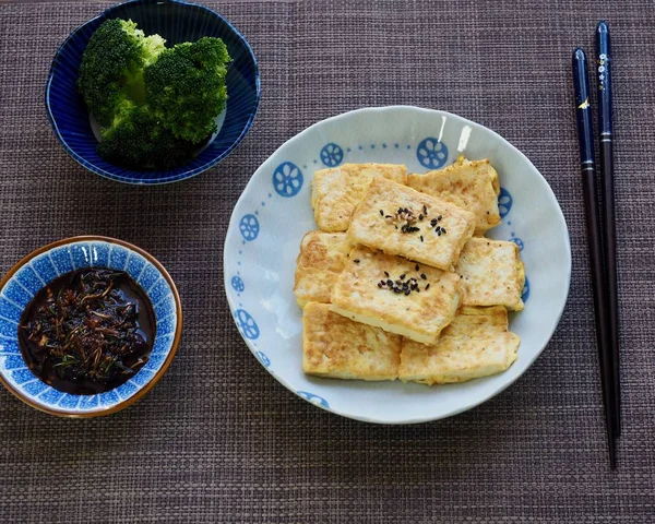 Plongée Asiatique Tofu Sauce Brocoli Soja — Photo