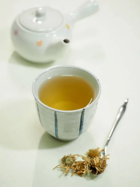 亚洲凉茶 菊花茶 — 图库照片