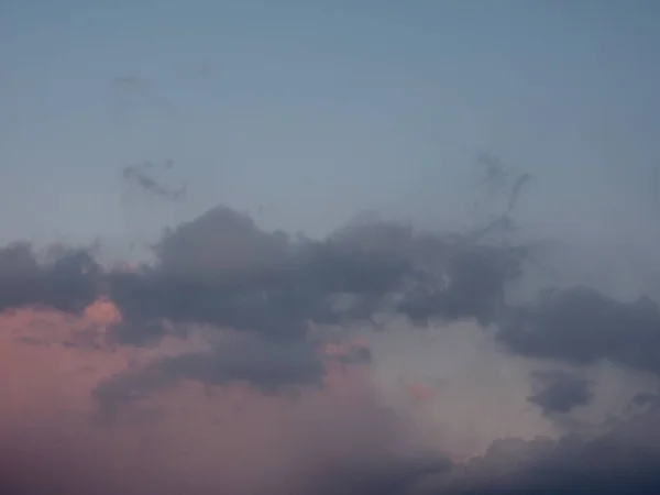 Sonnenuntergangslandschaft Mit Himmel Und Wolken — Stockfoto